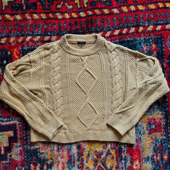 SOLD - Quince Cable Crew Sweater - Picture 1 of 7